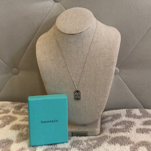 nike women's half marathon tiffany necklace 2019